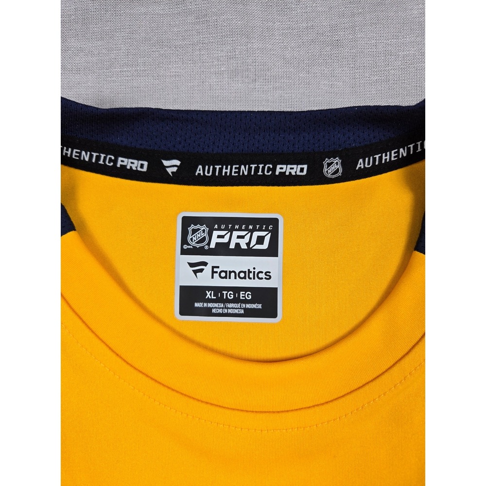 Fanatics Authentic Pro Nashville Predators Hockey Shirt Mens XL Gold NHL Tee - Picture 2 of 9